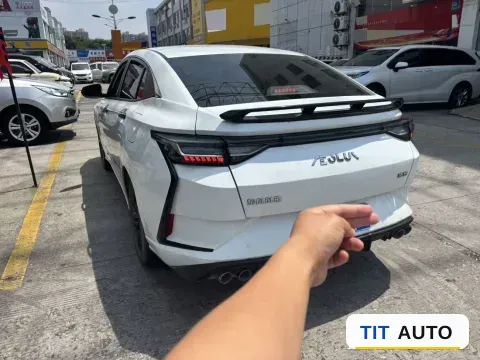 2023 DongFeng Aeolus YiXuan 7