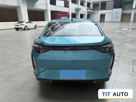 2020 DongFeng Aeolus YiXuan 5