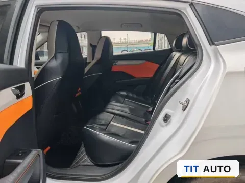 2023 DongFeng Aeolus YiXuan 9