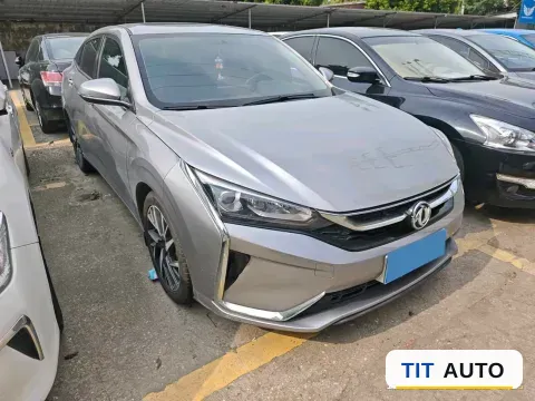 2020 DongFeng Aeolus YiXuan 5
