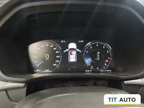 2020 Volvo XC60 6
