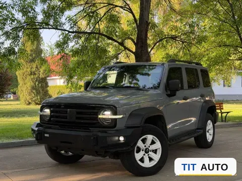 2021 Tank 300