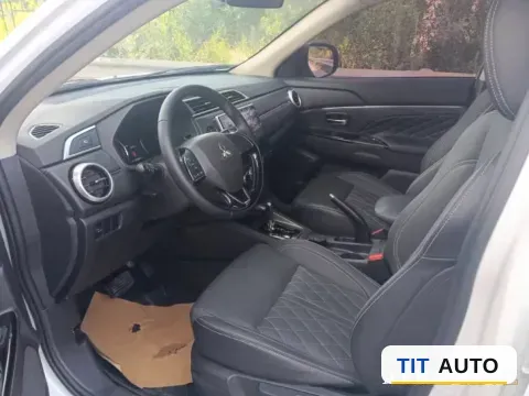2020 Mitsubishi ASX 4