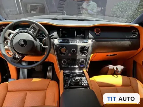 2018 Rolls-Royce Cullinan 10