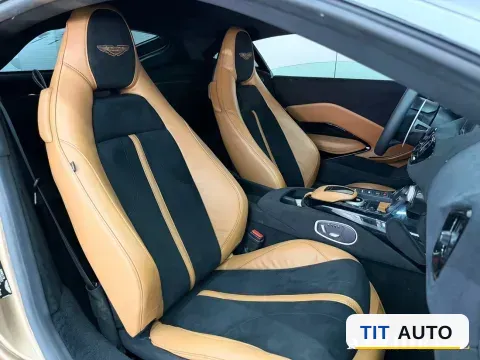 2018 Aston Martin V8 Vantage 12