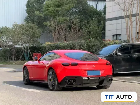 2020 Ferrari Roma 4