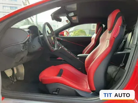 2020 Ferrari Roma 7