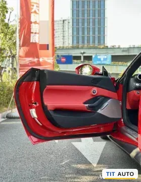 2021 Ferrari Portofino 14