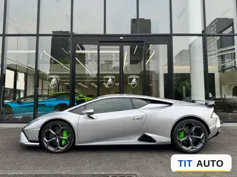 2023 Lamborghini Huracán 4