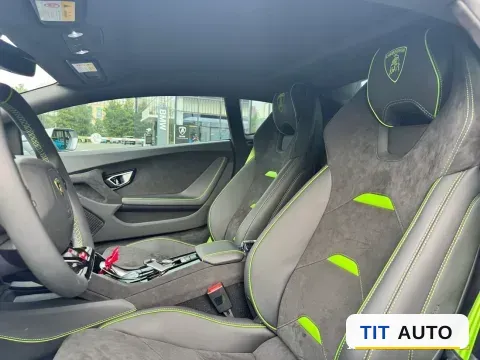 2023 Lamborghini Huracán 8