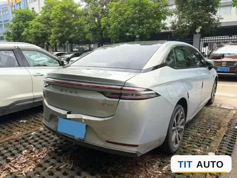 2022 ChangAn Oshan Z6 2