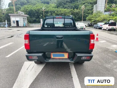 2018 Dongfeng RuiQi 7