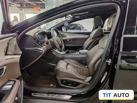 2022 Hycan A06 5