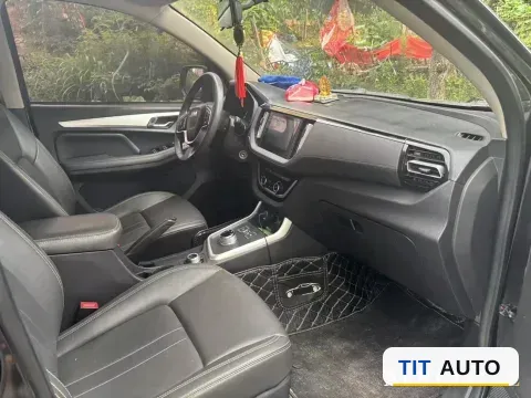 2024 Isuzu RE-MAX Jim 6