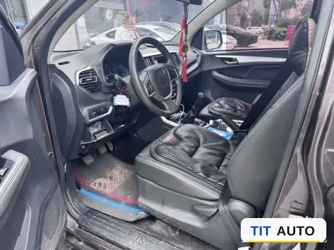 2020 Isuzu RE-MAX Jim 4