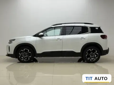 2023 Citroen C5 Aircross 4