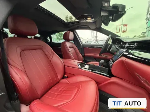 2018 Maserati Quattroporte 8