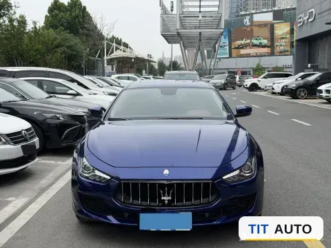 2019 Maserati Ghibli 2