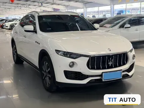 2019 Maserati Levante 3