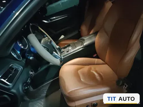 2018 Maserati Ghibli 2