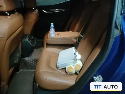 2018 Maserati Ghibli 4