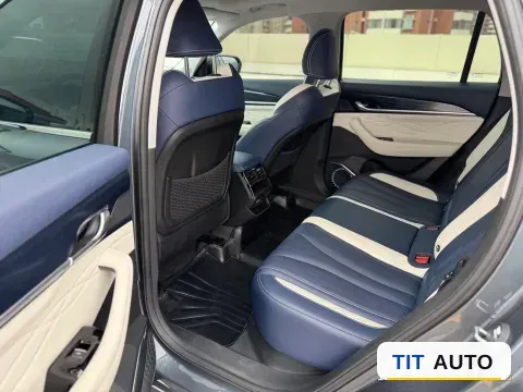 2022 Citroen C5 X 7