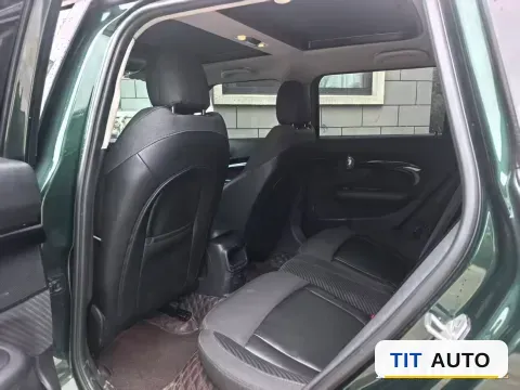 2018 Infiniti QX30 5