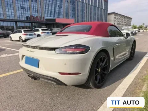 2022 Porsche 718 7
