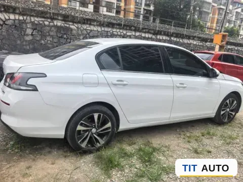 2020 Peugeot 408 6