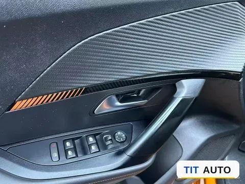 2022 Peugeot 2008 15
