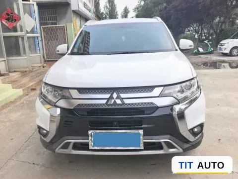 2019 Mitsubishi Outlander 2
