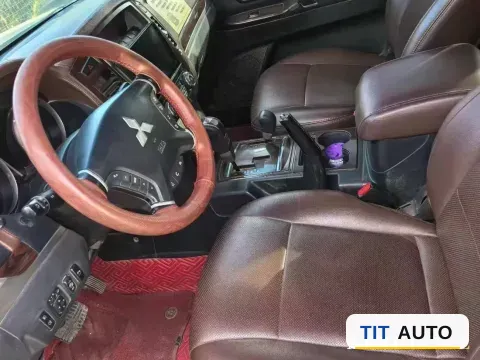 2018 Mitsubishi Pajero 3