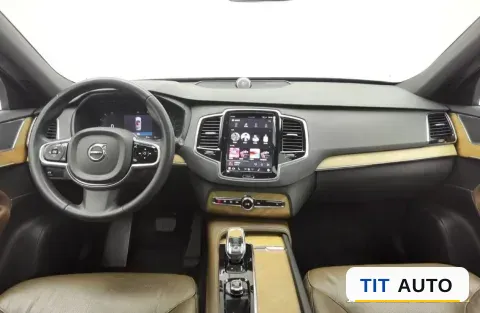 2023 Volvo XC90 4