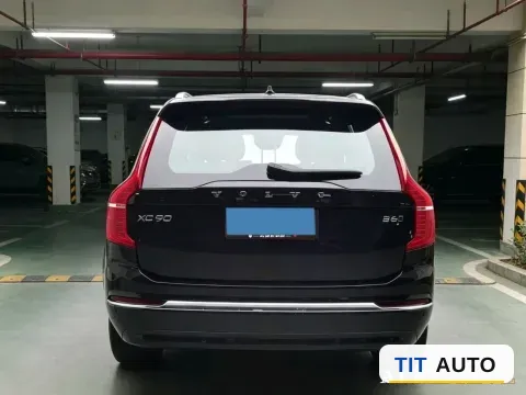 2023 Volvo XC90 7