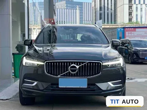 2021 Volvo XC60 2
