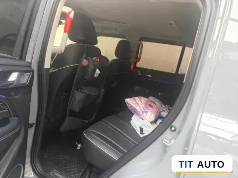 2023 Tank 300 4