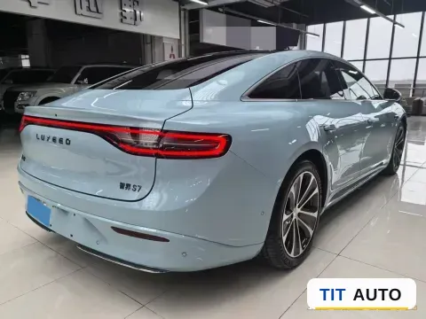 2025 HIMA S7 4