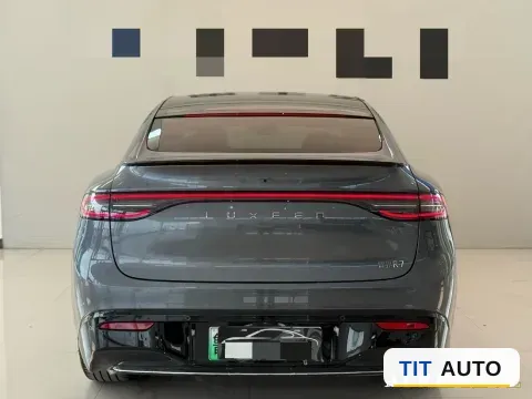 2025 Luxeed R7 5