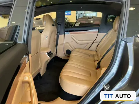 2025 Luxeed R7 7