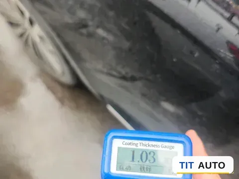 2019 Volvo V40 20