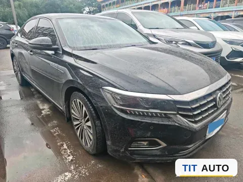 2019 Volvo V40 3