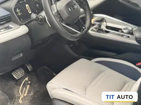 2020 Peugeot 408 4