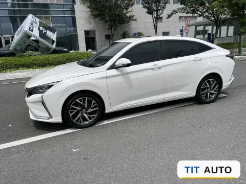 2020 DongFeng Aeolus YiXuan 3