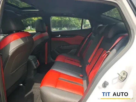 2021 DongFeng Aeolus YiXuan 11