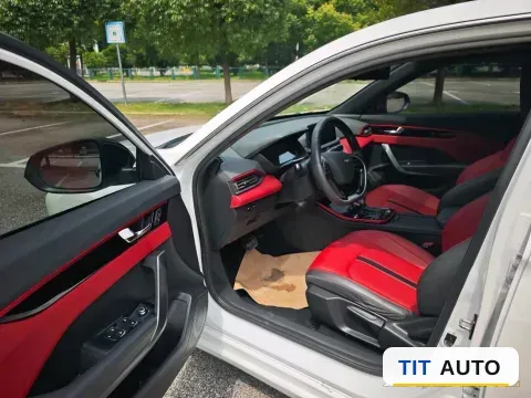 2021 DongFeng Aeolus YiXuan 9