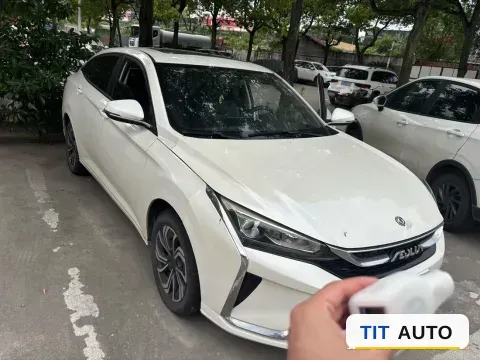 2021 DongFeng Aeolus YiXuan 5