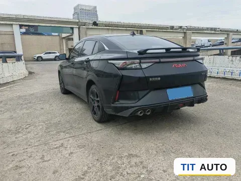 2022 DongFeng Aeolus YiXuan 7