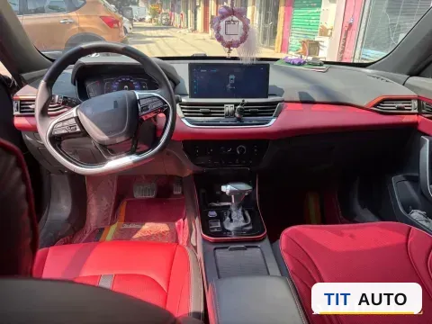 2021 DongFeng Aeolus YiXuan 6