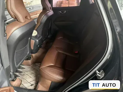 2020 Volvo XC60 4