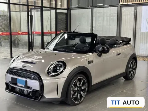 2023 MINI MINI